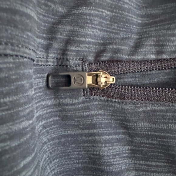 Lululemon THE Short Linerless 7" Mens 2 Piece Bundle XL Navy and Tan Gym Sporty - Picture 8 of 16